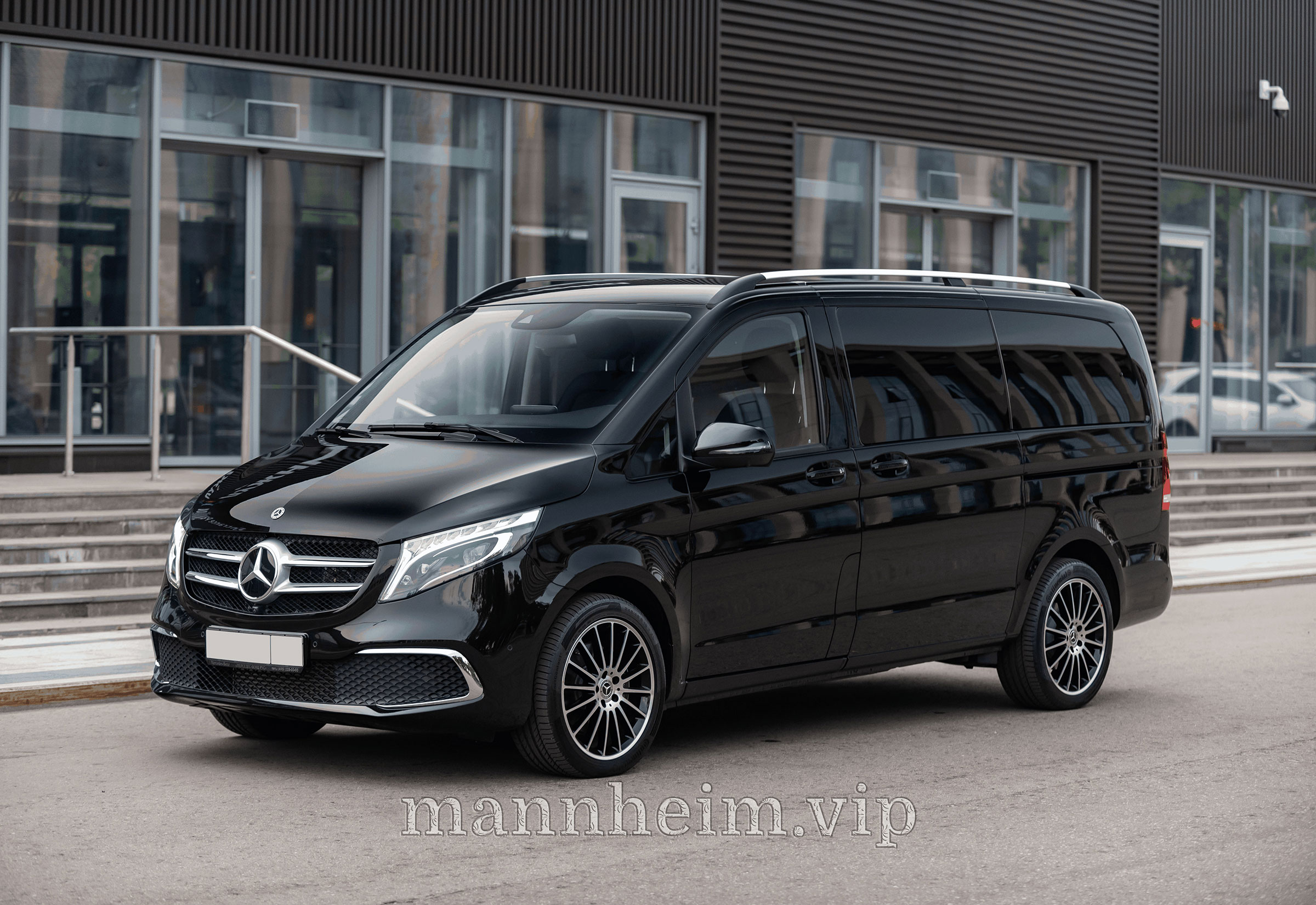 Тюнинг салона Mercedes V-class в Москве | MannheiM